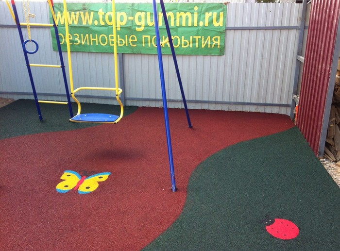 устройство детской площадки с резиновым покрытием